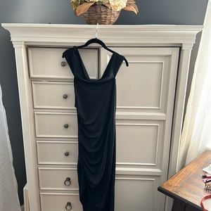 Zaire Off Shoulder Maxi Dress- Black L